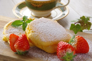 ふわふわのパンケーキ　ホームメイドスィーツ