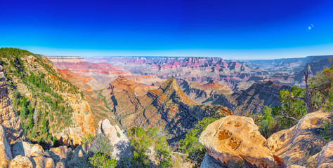 Amazing natural geological formation - Grand Canyon in Arizona, Southern Rim.