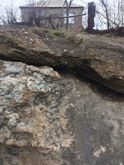 Natural rocks and stone pieces