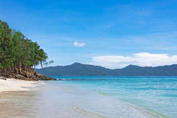 Fototapeta na wymiar View from beach on the Mamutik Island, Sabah, Malaysia.