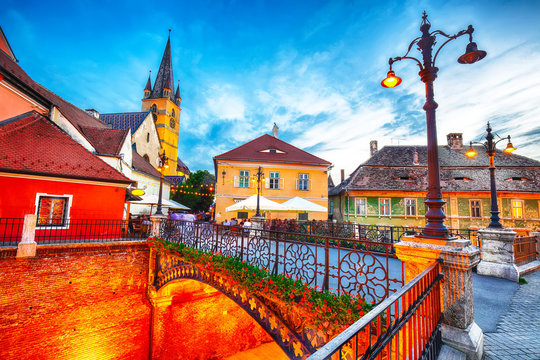 The Bridge of Lies and Casa Artelor in Sibiu Hermannstadt, Transylvania,  Romania Stock Photo - Image of cityscape, bridge: 183384176