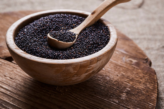 bowl with raw black quinoa © kiboka