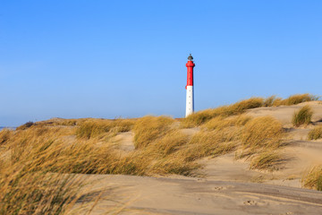 Phare de la Coubre, prés de la palmyre sur la cote sauvage en charente maritime  © tunach17