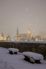 Terrassenufer von Dresden im Winter