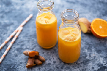 Turmeric and ginger tonic i