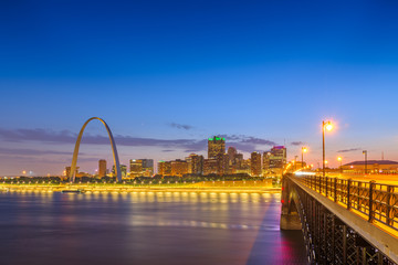 St. Louis, Missouri, USA downtown cityscape - obrazy, fototapety, plakaty