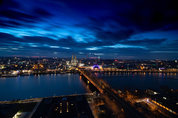 Fototapeta na wymiar Skyline Cologne