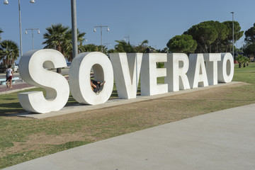 Italia Calabria Città di Soverato la scritta gigante