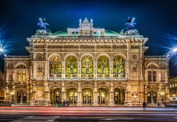 Fototapeten Wiener Staatsoper bei Nacht, Wien, Österreich. © Tryfonov