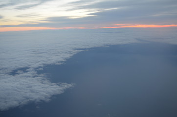 Fototapeta na wymiar Nuvole dall'aereo