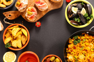 spanish tapas and traditionnal food