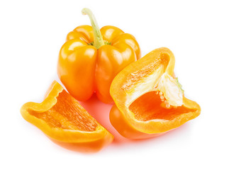Fototapeta na wymiar sliced yellow sweet peppers isolated on white background.