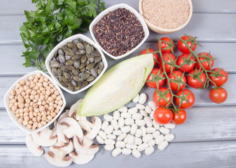 Food ingredients containing a large amount of zinc. Healthy diet.