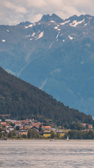 Obraz premium Smartphone HD wallpaper of beautiful alpine view at the Achensee - Maurach - Tyrol - Austria