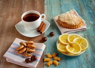 tea, bagels, candies, cookies lemons, puff pastry, mint, mint tea, black tea