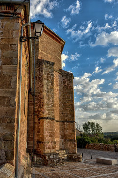 lateral iglesia de nuestra se&ntilde;ora del manto, Riaza