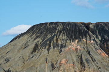 Шахтный отвал,терикон