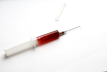 Fototapeta premium syringe on white background