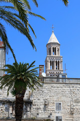 Fototapeta na wymiar Saint Domnius bell tower, landmark in Split, Croatia on a beautiful sunny day.