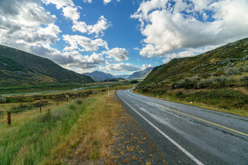 Fototapeta na wymiar on the road in the mountains, arthurs pass, new zealand 7