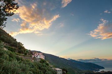 Obraz premium Cliffside house Cinque Terre Italy