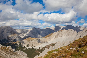 Fototapeta na wymiar Bergpanorama in den Alpen