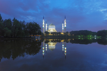 Sultan Salahuddin Abdul Aziz Mosque, Malaysia