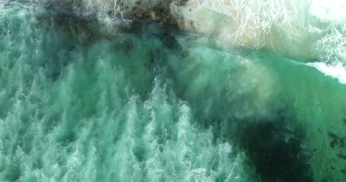 Chasing a wave from above, drone, 4k 25FPS, NSW, Australia