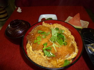 ヒレカツ丼