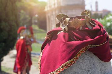 Obraz premium Roman soldiers legionaries clothes on Rome ruins background.