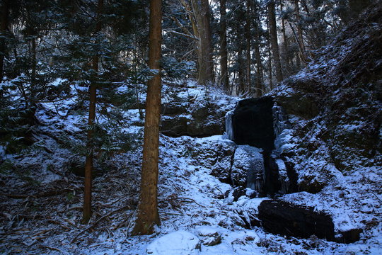 「黒岩」の画像 182 件の Stock 写真、ベクターおよびビデオ Adobe Stock