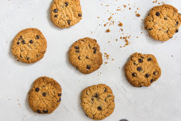 ciasteczka orzechowe z czekoladą