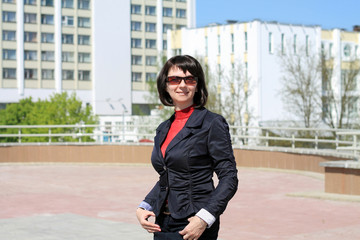 Fototapeta premium Woman in the city