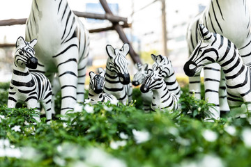 Zebra family statue