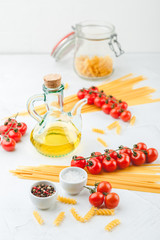 Italian Pasta with tomatoes, oil