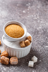 White and brown cane sugar