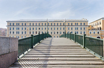 Fototapeta na wymiar English Bridge across Fontanka River in Saint Petersburg, Russia