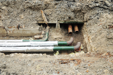 Breakthrough sewerage system. Repair, insulation and replacement of sewer pipeline.
