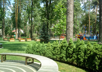 park, arches, benches