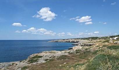 Italia Puglia Capo Santa Maria di Leuca lungomare scogli punta pistola