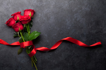 Red rose flowers bouquet