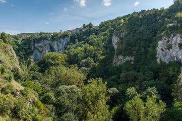 Fototapeta na wymiar Fojba-Schlucht in Pazin in Istrien in Kroatien