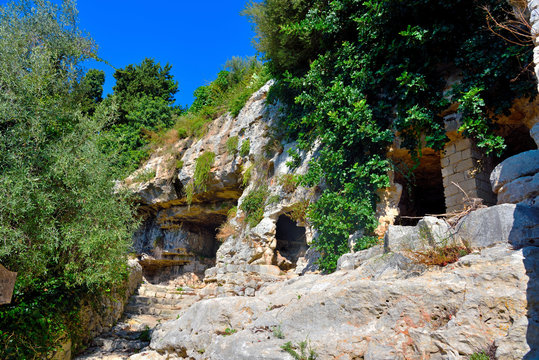 archaeological area of ispica quarry, modica sicily italy