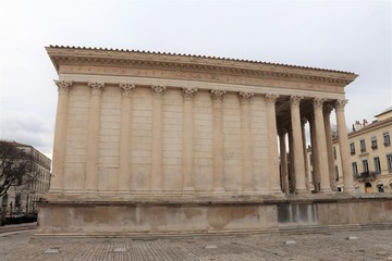 LA MAISON CARREE - NIMES - GARD - LANGUEDOC - OCCITANIE