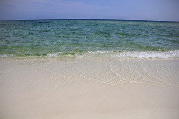 Fototapeta na wymiar Oceanscape from Beach