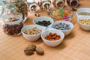 Jelly and nuts 