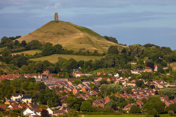 Glastonbury Tor in Somerset © chrisdorney