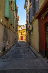 Fototapeta na wymiar Arles, Provenza, Francia