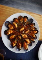 Mediterrane Küche - Meeresfrüchte in Sauce