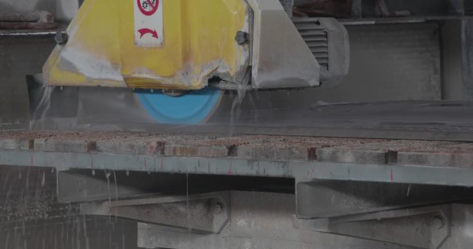 Machine Cutting Granite